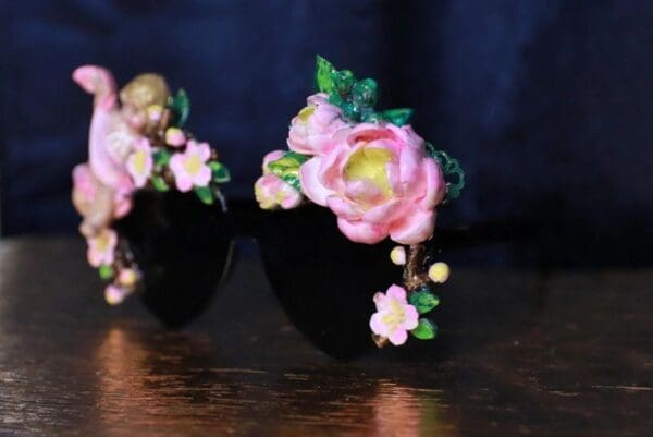 SOLD! 10108 Baroque Cherub Flower Embellished Sunglasses - Image 4