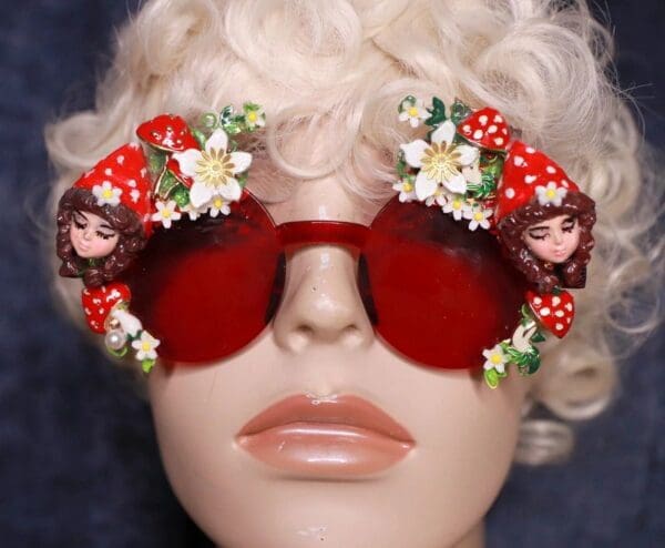 SOLD! 10111 Reshod cartoon Embellished Sunglasses - Image 6