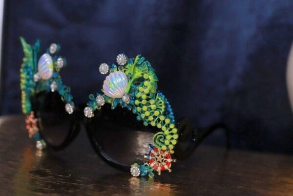 SOLD! 10117 Nautical Seahorse Embellished Sunglasses - Image 5