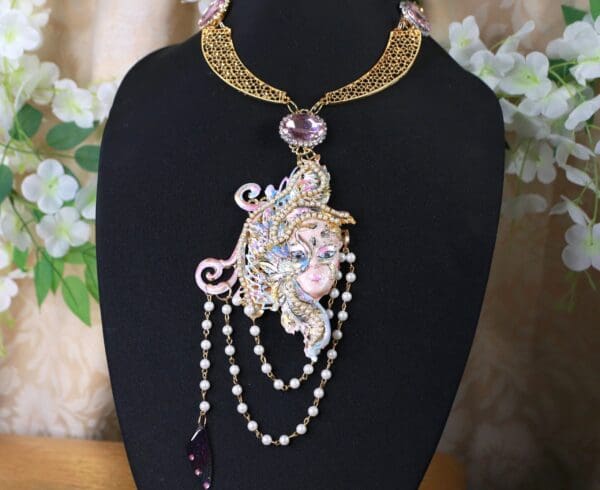 SOLD! 10140 Venetian Mask Pearl Massive Necklace - Image 2