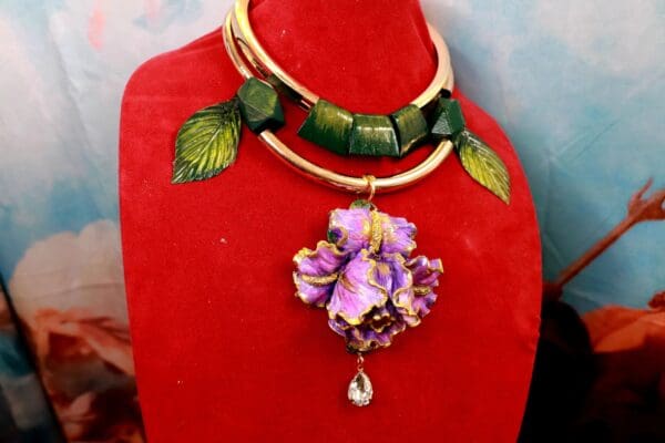SOLD! 10143 Art Nouveau Iris Flower Massive Necklace - Image 5