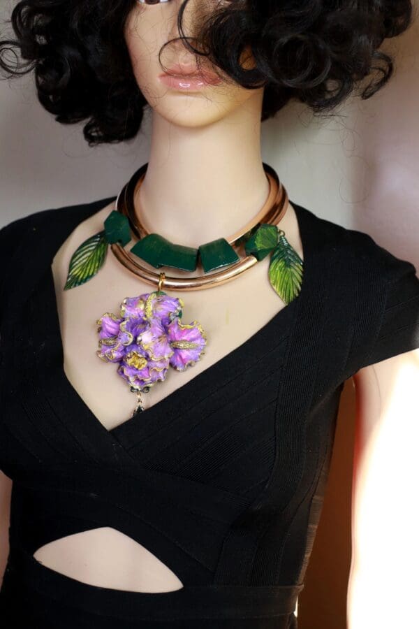 SOLD! 10143 Art Nouveau Iris Flower Massive Necklace - Image 8