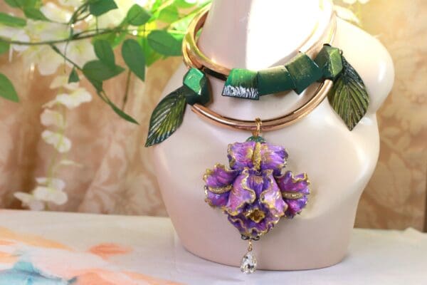 SOLD! 10143 Art Nouveau Iris Flower Massive Necklace - Image 9