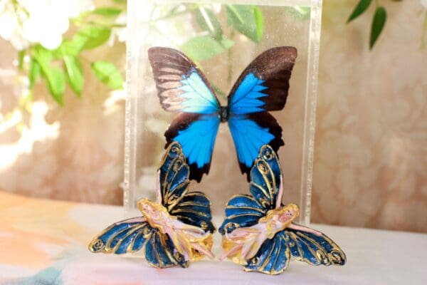SOLD! 10146 Lady Butterfly Light Weight Massive Earrings - Image 4
