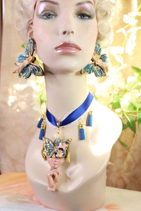 SOLD! 10146 Lady Butterfly Light Weight Massive Earrings - Image 7