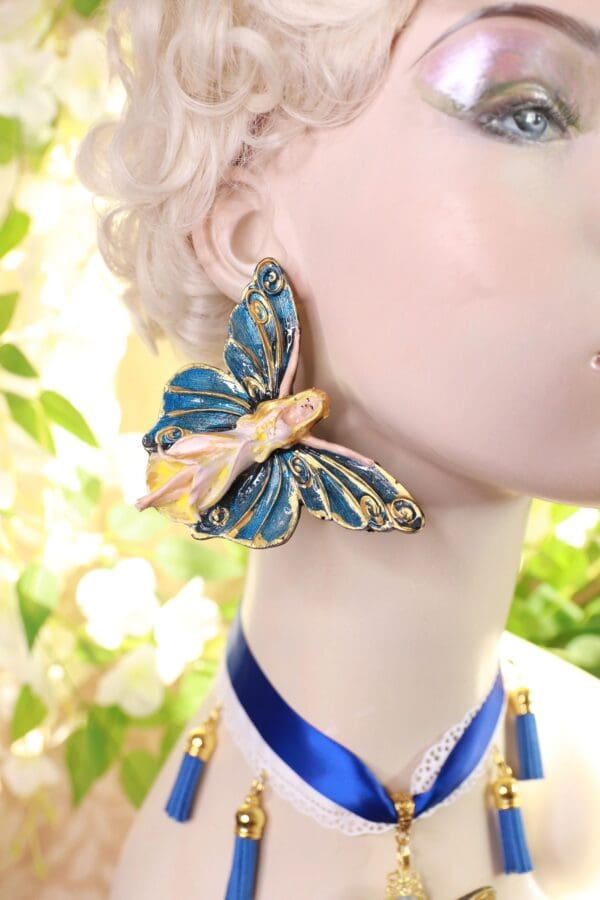 SOLD! 10146 Lady Butterfly Light Weight Massive Earrings - Image 9