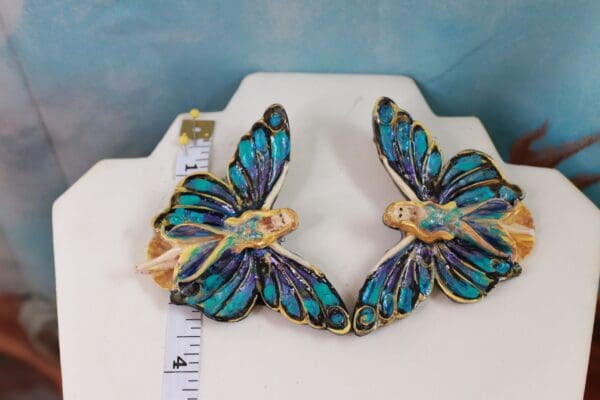 SOLD! 10151 Lightweight Lady Butterfly Iridescent Earrings Studs - Image 3
