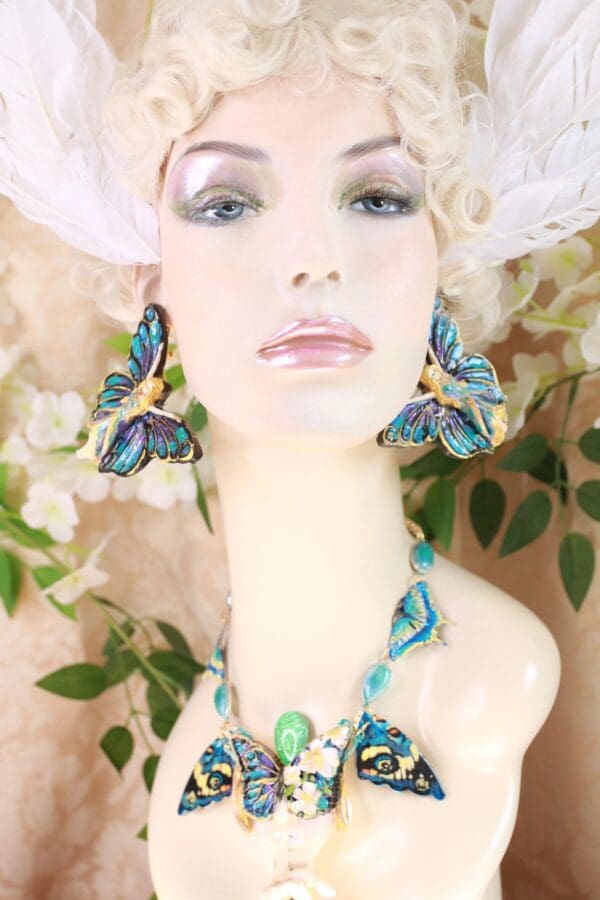 SOLD! 10151 Lightweight Lady Butterfly Iridescent Earrings Studs - Image 6