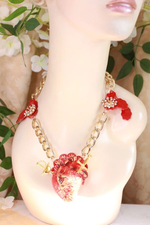 SOLD! 10153 Realistic Hearts Swords Necklace - Image 6