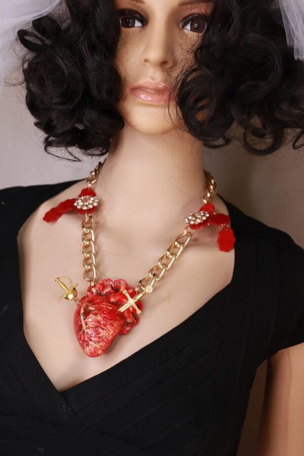 SOLD! 10153 Realistic Hearts Swords Necklace - Image 8