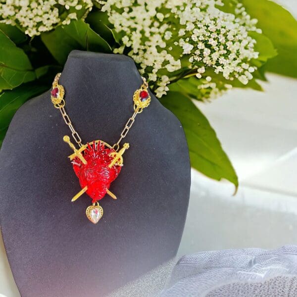 SOLD! 10163 Realistic Hearts Swords Necklace - Image 2