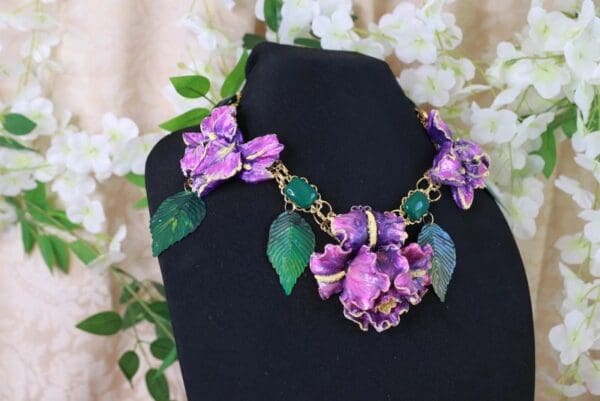 SOLD! 10169 Art Nouveau Iris Flower Massive Necklace - Image 5