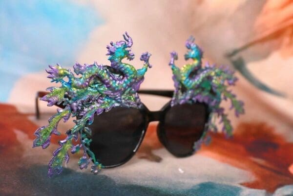 SOLD! 10187 Baroque Iridescent Dragons Embellished Sunglasses - Image 3