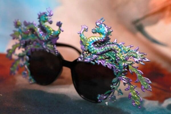 SOLD! 10187 Baroque Iridescent Dragons Embellished Sunglasses - Image 4