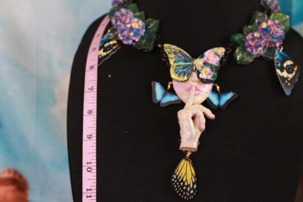 SOLD! 10193 Art Nouveau Lady Butterfly Necklace - Image 4