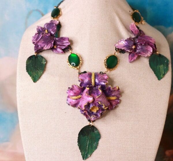 SOLD! 10202 Art Nouveau Iris Flower Massive Necklace - Image 3