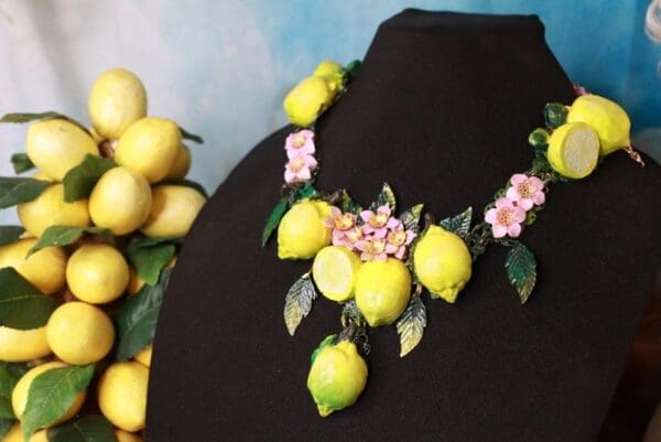 SOLD! 10219 Baroque 3D Effect Lemon Fruit Statement Necklace - Image 5