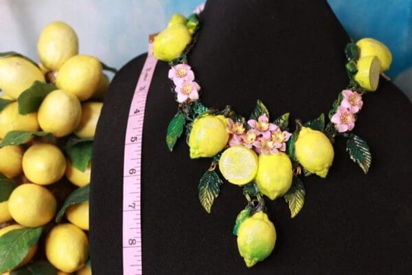 SOLD! 10219 Baroque 3D Effect Lemon Fruit Statement Necklace - Image 6