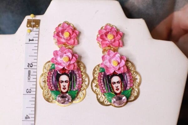 SOLD! 10242 Frida Kahlo Green Fuchsia Peony Hand Painted Earrings - Image 3
