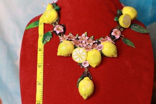 SOLD! 10249 Baroque 3D Effect Lemon Fruit Statement Necklace - Image 2