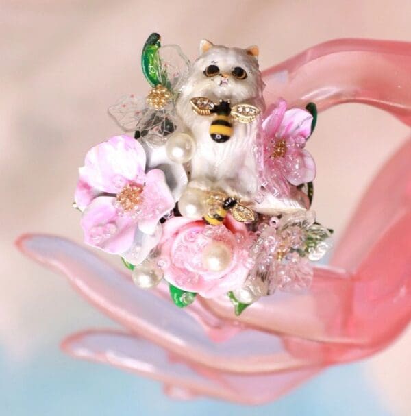 SOLD! 10281 Baroque Art Jewelry Kitty Cat Yellow Bee Cocktail Adjustable Ring - Image 2
