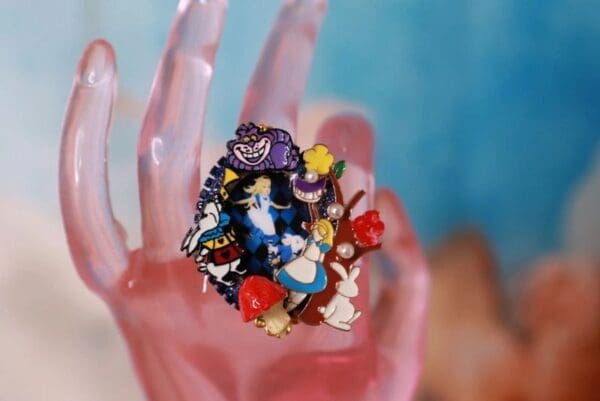 SOLD! 10290 Alice In Wonderland Cards Adjustable Cocktail Ring - Image 2
