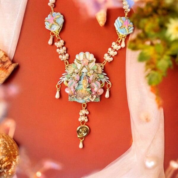 SOLD! 10306 Just The Necklace Birth Of Venus Large Necklace