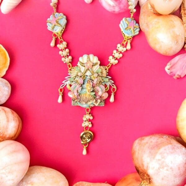 SOLD! 10306 Just The Necklace Birth Of Venus Large Necklace - Image 3