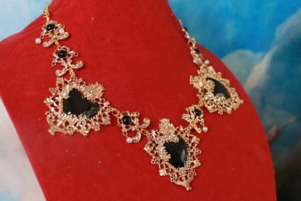 SOLD! 10318 Baroque Sacred Hearts Black Necklace - Image 3