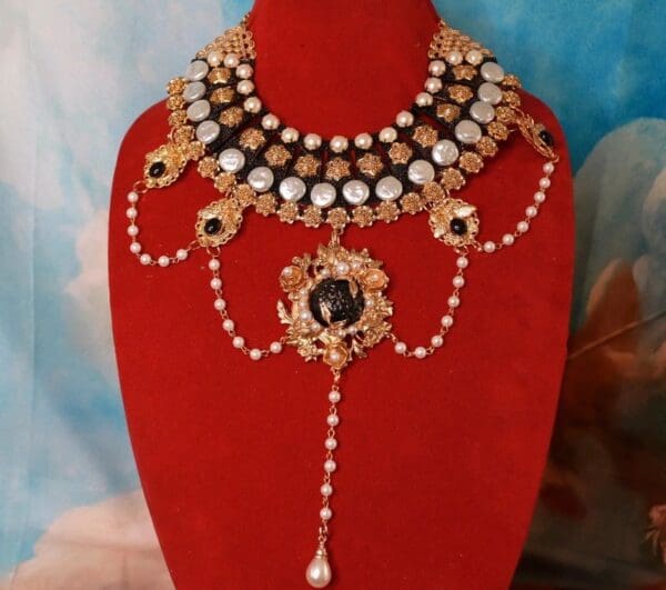 SOLD! 10321 Baroque Royal Collar Black Necklace - Image 6