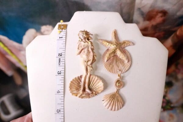 SOLD! 10355 Birth Of Venus Irregular Vintage Style Earrings - Image 7