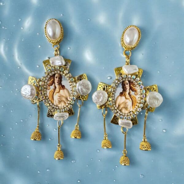 SOLD! 10368 Birth Of Venus Rhinestone Studs Earrings - Image 2