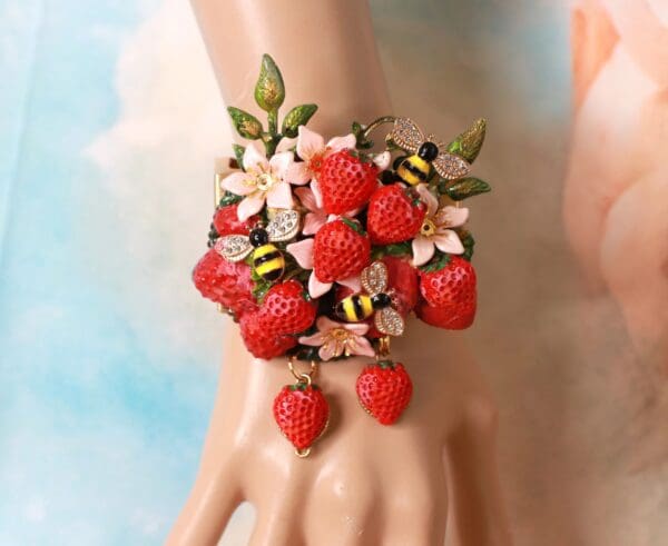 SOLD! 10377 Art Jewelry Vivid Strawberry 3D Effect Bracelet - Image 8