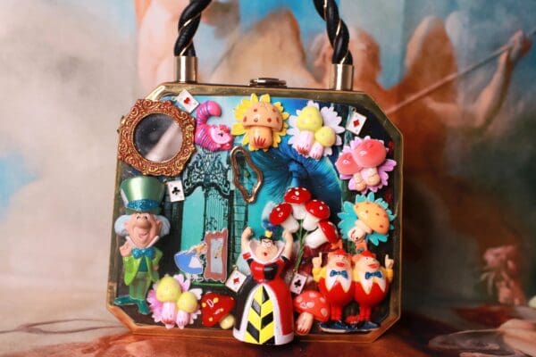 SOLD! 10378 Alice In Wonderland Boutique Style Handbag - Image 3