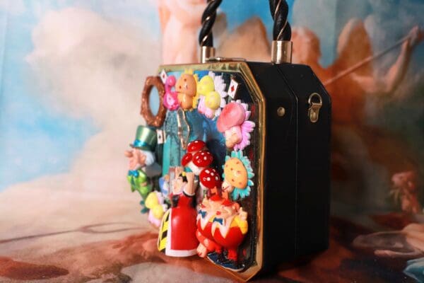 SOLD! 10378 Alice In Wonderland Boutique Style Handbag - Image 6