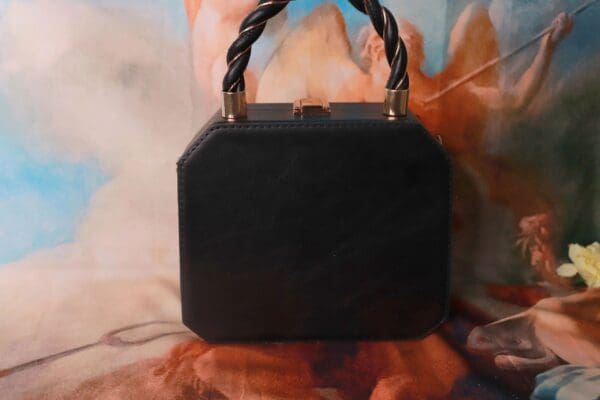 SOLD! 10378 Alice In Wonderland Boutique Style Handbag - Image 9