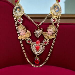 264 Baroque Gallery Cameos Cherubs Sacred Heart Hand Painted Necklace
