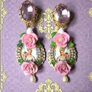 320 Marie Antoinette Cameo Roses Earrings Studs