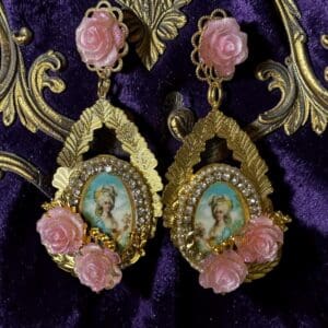 458 Victorian Marie Antoinette Cameo Earrings Studs