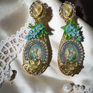495 Marie Antoinette Fan Cameo Cherub Aqua Earrings Studs