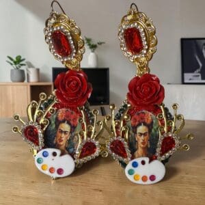501 Frida Kahlo Palette Cameo red Earrings Studs