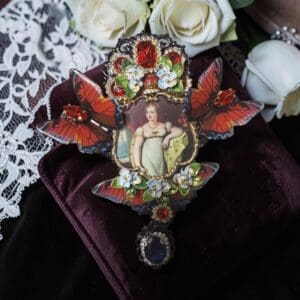 516 Victorian Marie Antoinette Style Cameo Butterfly Brooch Pin