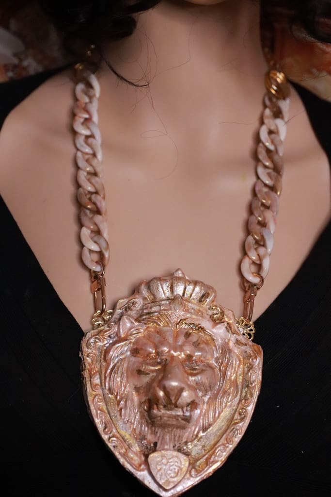 529 Baroque Unisex Huge Lion Head Chained Statement Necklace - Image 6
