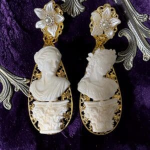 522 Roman Statues Irregular Studs Earrings