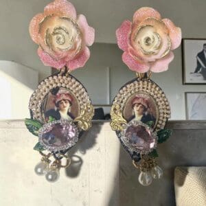 540 Victorian Style Cameo Rose Flower Stud Earrings